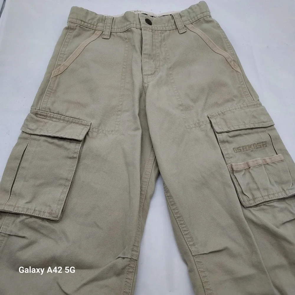 OshKosh B'gosh Cargo Pants Khaki Boys Size 6 Medium Cotton